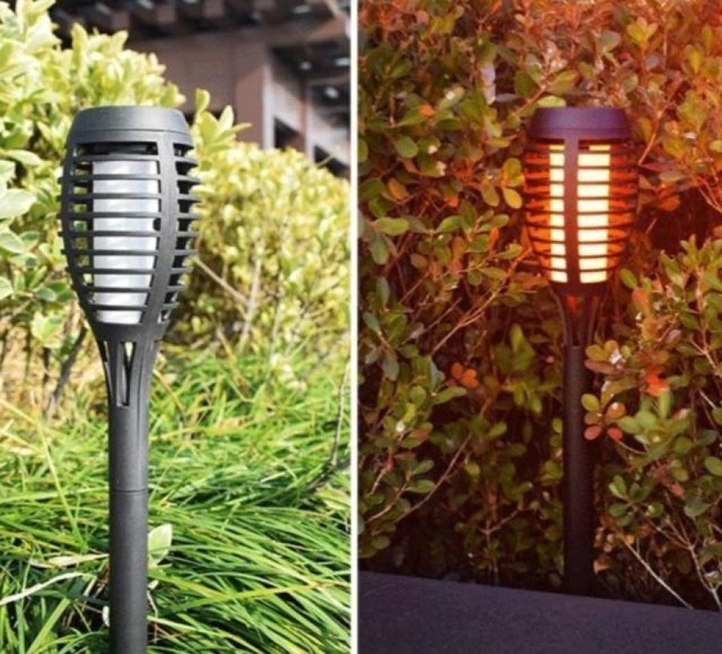 Luminária Holofote Para Jardim Torch Led com Painel Solar